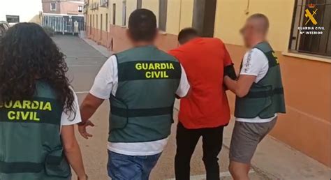 violacion roquetas de mar|Detenido acusado de violar a dos mujeres en Almería